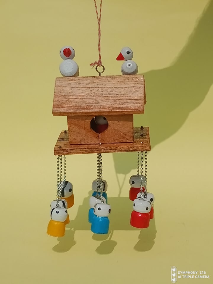 কাঠের ঝুমকা ঘর(chw-045)