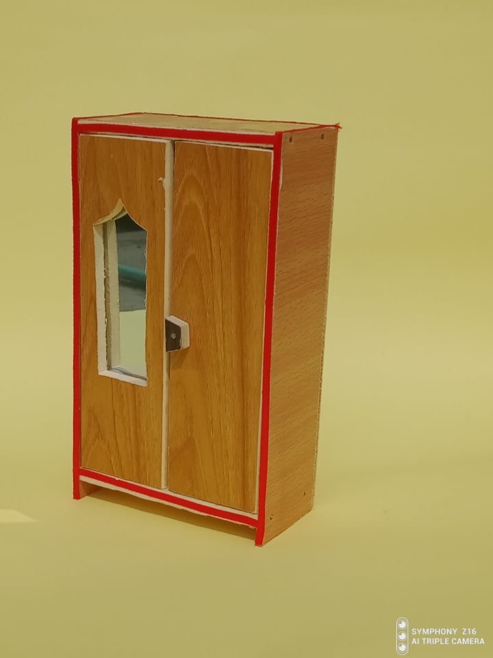 কাঠের খেলনা আলমারি(chw-042)